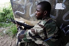 Yopougon : Fusillade entre la police et des hommes armés sur un stade de quartier
Yopougon : Fusillade entre la police et des hommes armés sur un stade de quartier